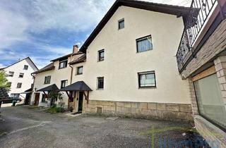 Haus kaufen in 72145 Hirrlingen, Seltene Gelegenheit: 3-Familienhaus mit überwiegend frei werdenden Einheiten in Hirrlingen