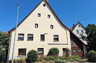 Bauernhaus kaufen in 72108 Rottenburg, Historisches Wohnhaus mit Scheune und großem Ausbaupotenzial