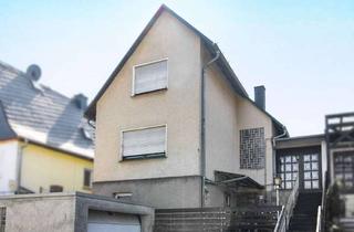 Haus kaufen in 35614 Aßlar, Handwerker aufgepasst: EFH mit viel Potenzial & Garten in ruhiger Lage von Aßlar