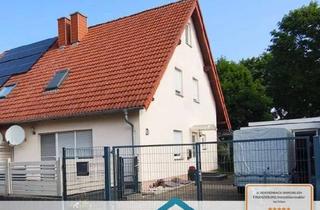 Doppelhaushälfte kaufen in Heideblick, 06773 Schköna, Gepflegte Doppelhaushälfte in Schköna zu verkaufen! Ab mtl. 915,00 EUR!