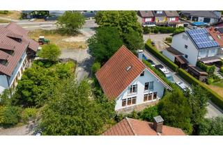 Haus mieten in 78465 Konstanz, KN-Dettingen: Freistehendes Einfamilienhaus mit Garten, Garage und Einliegerbereich - frei 01.09.26