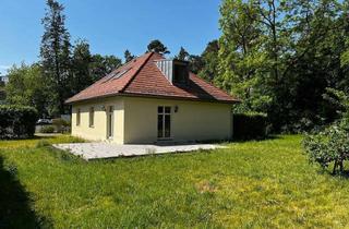 Haus mieten in Großbeerenstraße 329, 14480 Potsdam, Einfamilienhaus mit Garten, 2 Bädern, WC & zwei PKW-Stellplätzen - 3 Zimmer im EG + offene Mansarde