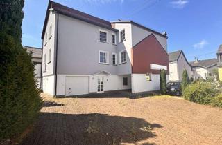 Anlageobjekt in 65232 Taunusstein, FREIGESTELLTES & GEPFLEGTES 3-PARTEIEN-ANWESEN IN BESTER ORTSKERNLAGE VON TAUNUSSTEIN