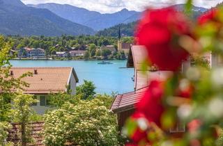 Grundstück zu kaufen in 83684 Tegernsee, TEGERNSEE PUR - Liegenschaft mit traumhaftem Seeblick! Solider Bestand - Sanierung oder Neubau