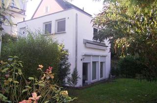 Gewerbeimmobilie kaufen in 70374 Bad Cannstatt, Gut vermietete Gewerbeeinheit in Bad Cannstatt