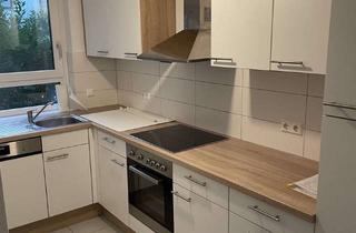 Wohnung kaufen in Stuttgarter Straße 22, 71691 Freiberg, Kapitalanlage – Barrierefreie 2,5-Zimmer-Erdgeschosswohnung mit Garten, Terrasse + TG