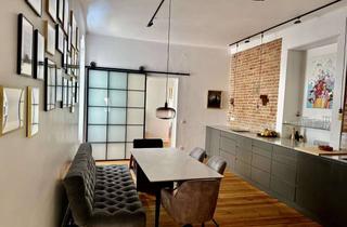 Wohnung kaufen in Weinbergsweg, 10119 Mitte, Mitte - Klassik trifft Design