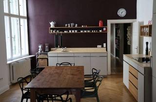 Wohnung mieten in 12159 Friedenau, Möblierte stilvolle Altbauwohnung mit Garten und Balkon in ruhiger und zentraler Lage
