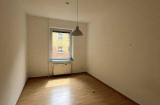 Wohnung mieten in Devensstraße 21, 45143 Altendorf, Wohnen in Uni-Nähe: Kompakte 1,5-Zimmer-Wohnung in Essen-Altendorf