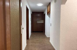 Wohnung mieten in Albert-Gold-Straße 35, 78730 Lauterbach, 4-Zimmer-Wohnung mit Balkon und Einbauküche in Lauterbach
