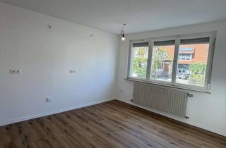 Wohnung mieten in Untere Bachstraße 13, 75223 Niefern-Öschelbronn, Kernsaniertes 1,5-Zimmer-Apartment mit Terrasse und eigenem Gewölbekeller in Niefern-Öschelbronn
