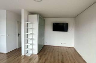 Wohnung mieten in Kaarster Straße 37, 41462 Neuss, Helles Apartment mit Balkon, neuer Küche und Stellplatz in Neuss-Furth