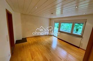 Wohnung kaufen in 71229 Leonberg, Gepflegte 4-Zimmer Eigentumswohnung mit Balkon und zwei Stellplätzen