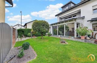 Haus kaufen in 84130 Dingolfing, Exklusives Mehrgenerationenhaus mit drei Einheiten, traumhaftem Garten, Salzwasserpool, 32,73 kWp PV