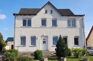 Mehrfamilienhaus kaufen in Wall 18, 16307 Gartz (Oder), Mehrfamilienhaus mit 4 Wohnungen, Nebengelass, Keller, Grundstück, Stellplätze