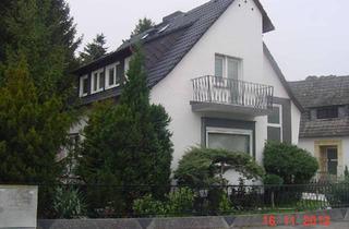 Haus mieten in Schubertstraße, 63150 Heusenstamm, Freistehendes 5-Zimmer-Einfamilienhaus mit Einbauküche und Garten in Heusenstamm