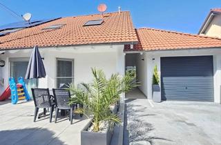 Haus kaufen in 71149 Bondorf, Exklusives 2-Familienhaus in Bondorf - Eigennutzung und Kapitalanlage in einem