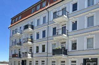 Wohnung kaufen in 22041 Hamburg, Charmante Altbauwohnung mit Balkon