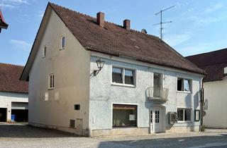 Haus kaufen in 94544 Hofkirchen, Wohnhaus mit Gewerbeeinheit in zentraler Lage von Hofkirchen