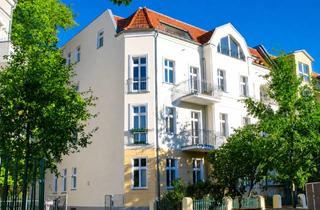 Wohnung kaufen in 13156 Berlin, Charmante Dachgeschosswohnung in ruhiger Lage inkl. Stellplatz