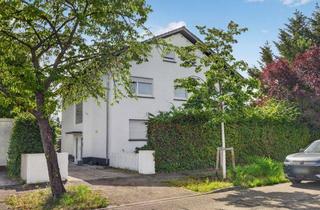 Wohnung kaufen in 76139 Karlsruhe, Großzügig wohnen mit Stil – 4-Zimmer-Eigentumswohnung mit Sonnenbalkon und Garage