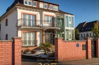 Villa kaufen in 63225 Langen, Langen (Hessen) - Exklusive Villa - Altes Forsthaus - zu verkaufen