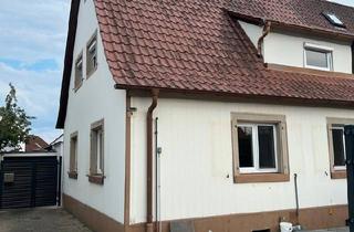 Doppelhaushälfte kaufen in 97493 Bergrheinfeld, Bergrheinfeld - Sanierte Doppelhaushälfte in Bergrheinfeld zu Verkaufen