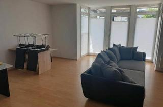Wohnung kaufen in 30880 Laatzen, Laatzen - Helle 2-Zimmer-Eigentumswohnung mit Terrasse und kleinem Garten
