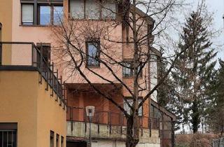Wohnung kaufen in 73257 Köngen, Köngen - Schöne, zentral gelegene 3,5 Zi. ETW mit Garage in Köngen