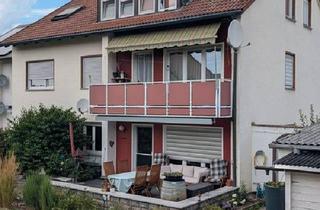 Wohnung kaufen in 91085 Weisendorf, Weisendorf - Helle und moderne 4-Zimmer Eigentumswohnung mit Balkon