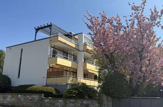 Wohnung kaufen in 65193 Wiesbaden, Stilvolle 3ZKB, S/W Balkon, Tiefgarage