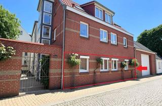 Wohnung kaufen in 25813 Husum, Erdgeschosswohnung in der Husumer Altstadt – neubauähnlicher Erstbezug nach hochwertiger Sanierung