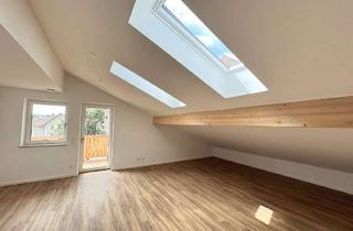 Wohnung kaufen in 83128 Halfing, Klein, aber fein! Gemütliche 2-Zimmer Neubauwohnung mit Balkon
