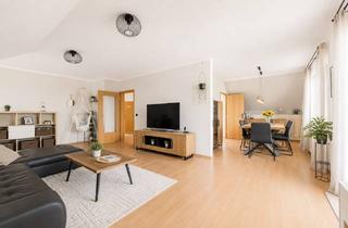 Wohnung kaufen in 67487 Maikammer, DG-Wohnung mit 112,83 m² Wohnfläche + 55,18 m² ausgebaute Nutzfläche, Garage + Stellplatz + Speicher