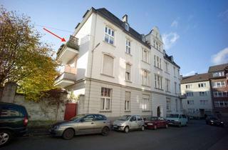 Wohnung kaufen in 42275 Barmen, Modernisierte und großzügige 3-Zimmer-Altbauwohnung mit Balkon