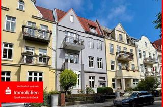 Wohnung kaufen in 23568 St. Gertrud, Charmanter Altbau trifft auf zeitgemäße Ausstattung