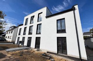 Wohnung mieten in 53844 Troisdorf, Exklusive Neubauwohnungen - Zweizimmer Dachgeschoss! Klimatisiert!