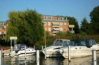 Wohnung mieten in Wendenschloßstraße 322, 12557 Köpenick, Schicke 2,5 -Zimmerwohnung mit Balkon und EBK direkt am Yachthafen!!!!