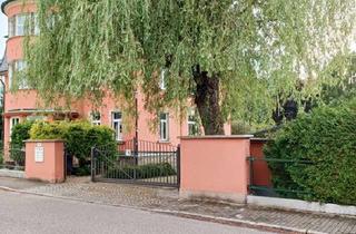 Wohnung mieten in 09380 Thalheim, Stilvolle 3-Raum-Wohnung in repräsentativer Fabrikantenvilla in Thalheim zu vermieten!