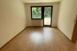 Wohnung mieten in Priesterstraße 52, 08289 Schneeberg, Schöne 3 Zimmer Wohnung ab dem 01.08.2026 / Schneeberg