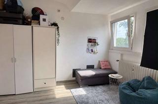 Wohnung mieten in Kaiserstraße 34a, 40479 Pempelfort, Zentrale WG-geeignete Wohnung direkt am Hofgarten sucht neue Mieter