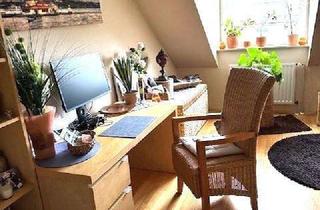Wohnung mieten in Philippstraße 21, 45327 Katernberg, Gemütliche DG-Wohnung in ruhiger Lage - NUR mit Wohnberechtigungsschein!