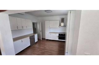 Wohnung mieten in 63329 Egelsbach, Charmante 3,5-Zimmer-Wohnung mit eigenem Garten und Garage in ruhiger Bestlage im Hochparterre