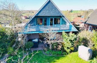 Haus kaufen in 23717 Kasseedorf, Freistehendes Landhaus mit Fernblick, Kamin & Garten – Holsteinische Schweiz