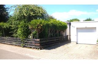 Haus kaufen in 67112 Mutterstadt, Mutterstadt/ schöner Bungalow mit Garage auf 681m² großem Grundstück in gepflegter Wohngegend