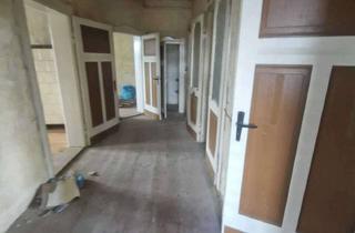 Mehrfamilienhaus kaufen in 02763 Zittau, Sanierungsbedürftiges Mehrfamilienhaus in der attraktiven Hochschulstadt Zittau.