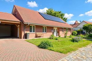 Einfamilienhaus kaufen in 19217 Utecht, Einfamilienhaus mit 4 Zimmern, Sauna, Kamin, Carport und PV-Anlage in Utecht