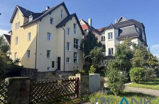 Haus kaufen in 70597 Degerloch, Für Familien, Visionäre & Investoren: Modernisiertes Mehrgenerationenhaus in Degerloch