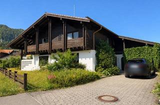 Haus kaufen in 83334 Inzell, Raum für zwei Generationen, Lage für Generationen: ZFH-Sanierungsobjekt in Inzell