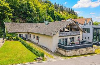 Haus kaufen in 96352 Wilhelmsthal, Großzügiges Wohnhaus mit Einliegerwohnung in zentraler Lage von Steinberg